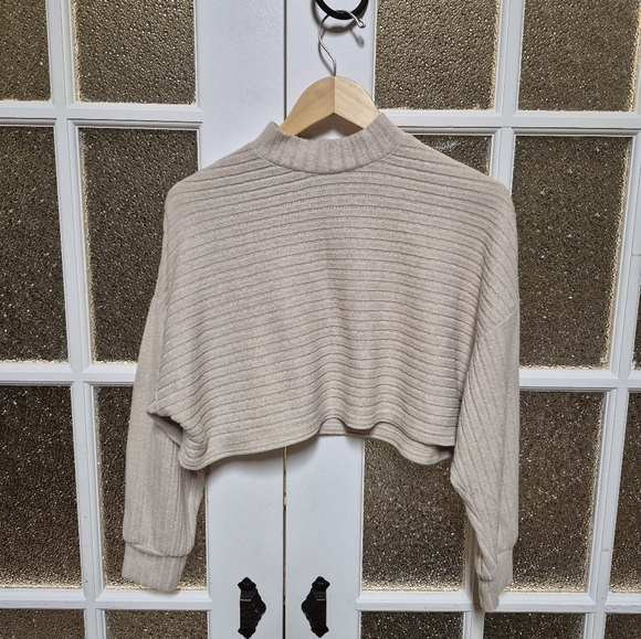 4 Pc Loungewear Beige Ribbed Knit Set 6 - Picture 9 of 12